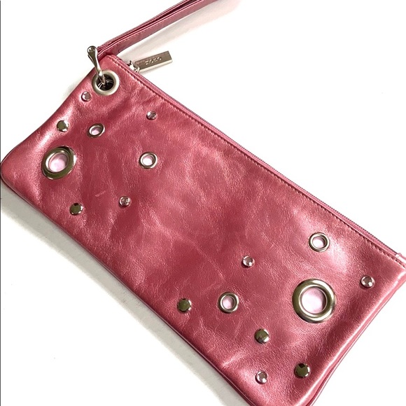 EUC HOBO International leather wristlet - Picture 8 of 8